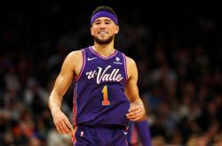 开云APP-太阳大胜尼克斯，保罗逆转比分带领全队胜出，连胜的简单介绍