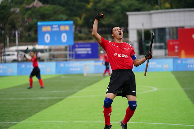 甘肃男篮捉襟见肘，输给湖南队