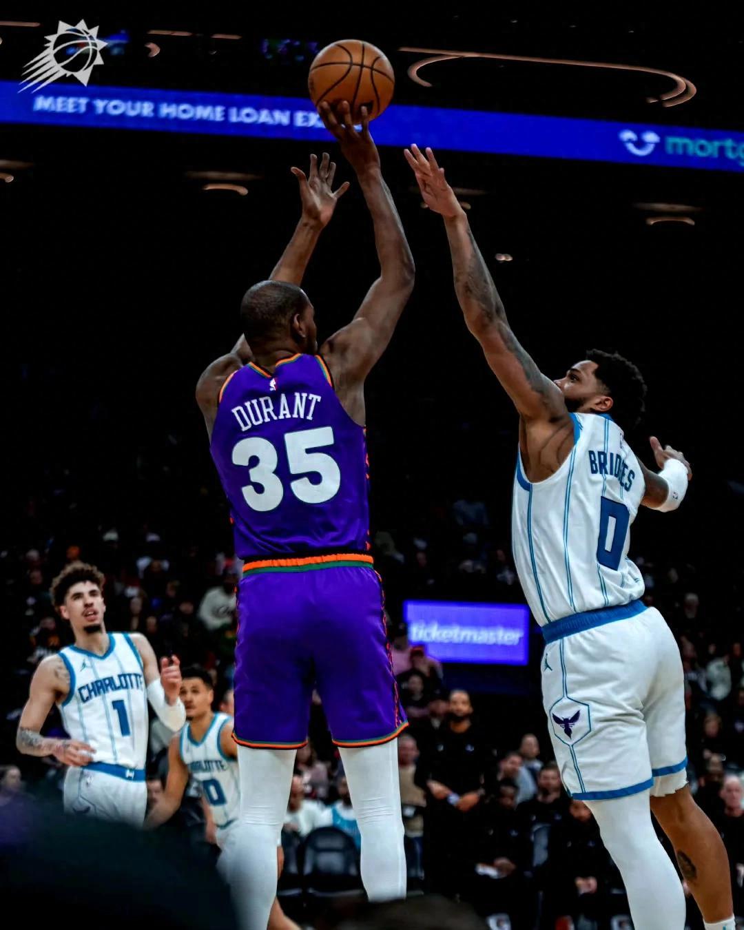 太阳队球员战术调整成功，带领球队逆转战局的简单介绍