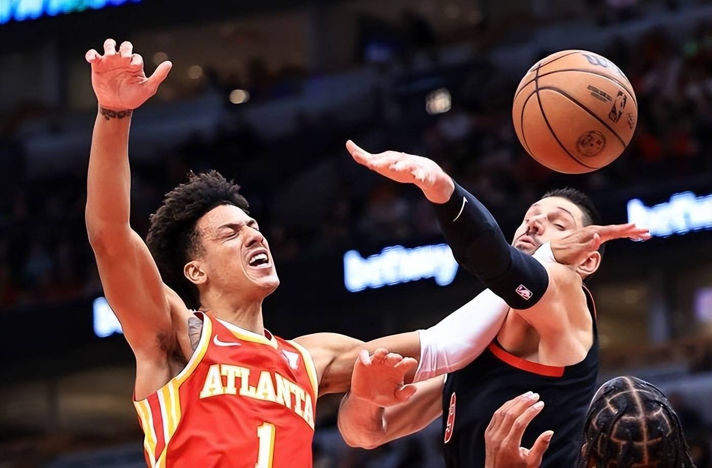 老鹰队在客场遭遇挑战，遗憾失利的简单介绍