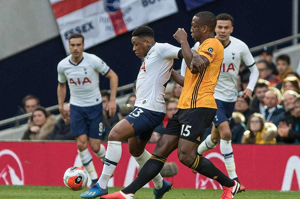 伯恩茅斯客场苦战取胜，走出低迷