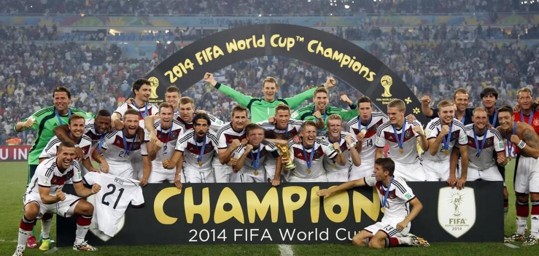 包含德国队在客场战胜阿尔巴尼亚队,保持领先优势的词条 包含德国队在客场战胜阿尔巴尼亚队,保持领先优势的词条