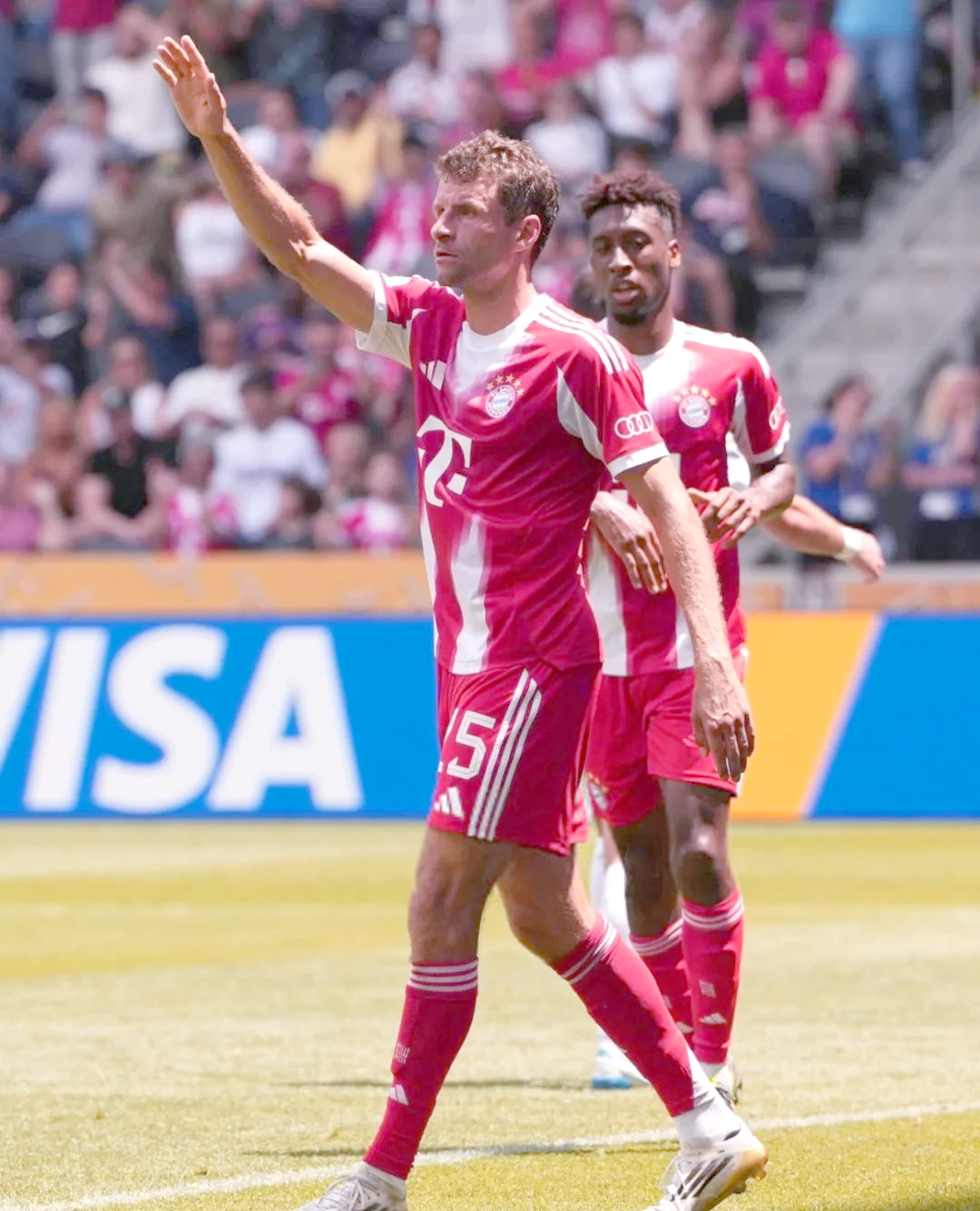 包含拜仁慕尼黑宣布新签约，实力雄厚的词条