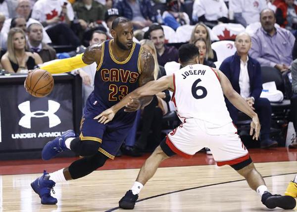 热火逆转猛龙卫冕成功