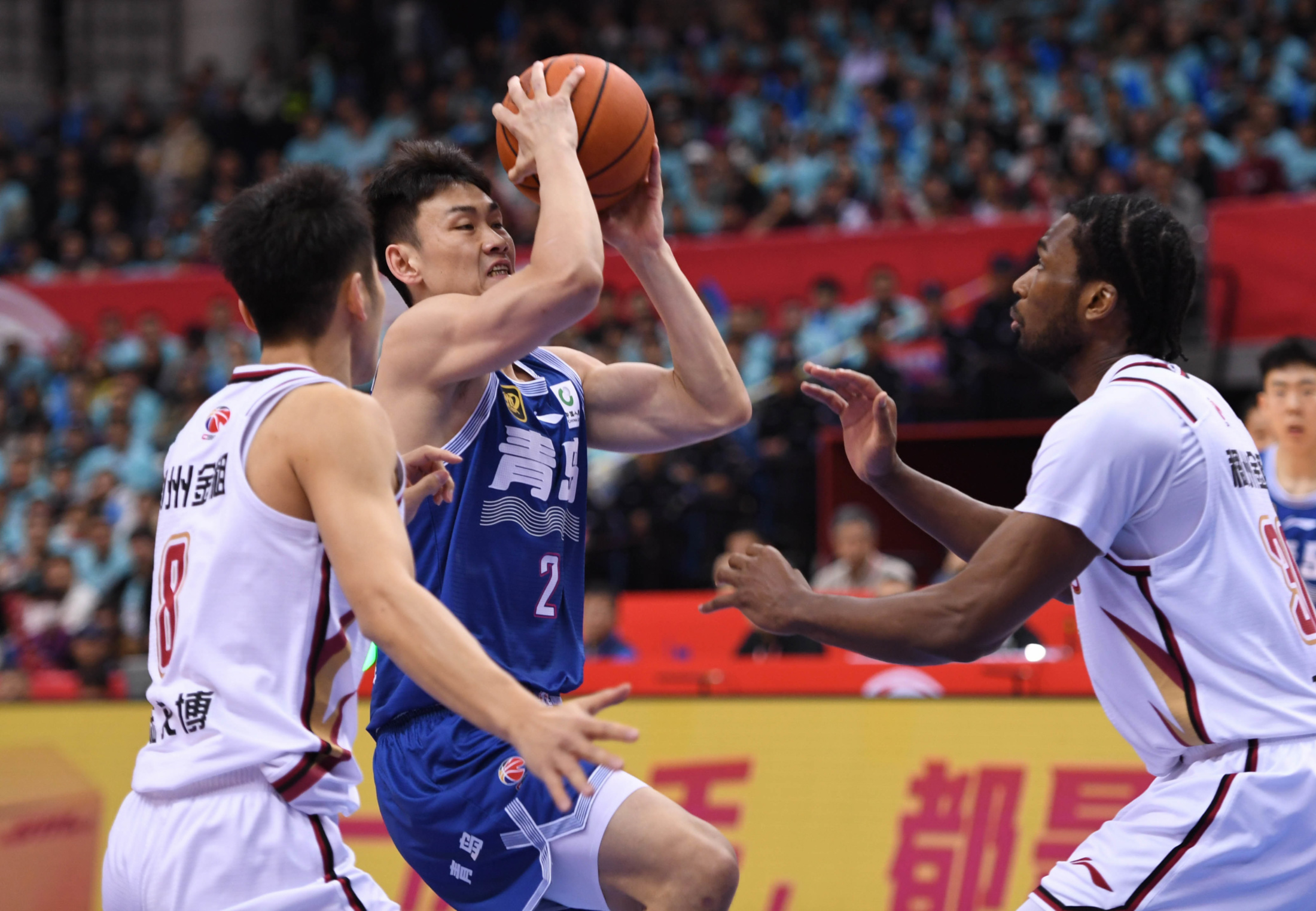 东部豪强遇强手，广东队表现坚定夺下胜利的简单介绍